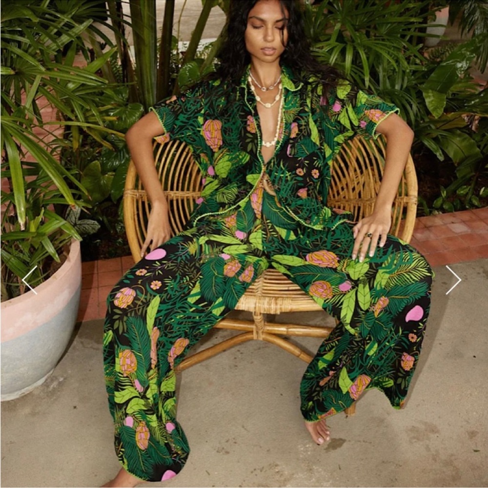 Chasing Unicorns In The Jungle Vibrant Green Floral Set